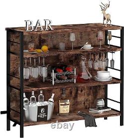Cabinet de bar à domicile avec table, rangements pour bouteilles d'alcool et porte-verres, pub indépendant.
