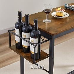 Ensemble de table de bar avec support de rangement pour bouteille de vin. Planche de particules rectangulaire de couleur brun rustique.