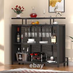 Unité de cabinet de bar à domicile avec table à vin et à liqueur, rangement d'affichage et support en métal noir.